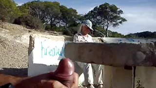 Le cul bien huilé a avalé le phallus d'un beau copain puis s'est terminé par une relation aussi incroyable. Bien sûr, à la fin femme mure blonde d'une relation intime, il y avait beaucoup de sperme sucré en elle.