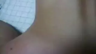 Un homme actif dans le sexe a reçu femme vieille mature deux chattes à portée de main et a commencé à les baiser activement, et son organe sexuel insatiable s'est rapidement débarrassé du liquide blanc.