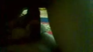 Une belle fille danse une danse érotique et se rend compte femme mature arabe qu'elle va bien. La prochaine étape sera une danse sale devant un vrai spectateur masculin.