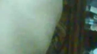 N'entendant pas le réveil, le jeune homme est en femme mure chaude retard au travail et demande à son colocataire de lui préparer le petit-déjeuner à la hâte. La brune paresseuse au boduna ne veut pas s'embêter et offre à son amant un anal chaud, au lieu du petit déjeuner. Voulant obtenir au moins quelque chose de rien, l'amant lubrique accepte et, après avoir déshabillé son élue, met un point sur sa bite dure. Douce fille gémit doucement, car elle s'est développée jusqu'à ce qu'elle prenne facilement même un grand organe sexuel de hahal, qui le polit diligemment de l'intérieur, essayant de jouir le plus tôt possible, mais la fille lui donne de le faire, seulement après sa bien-aimée.