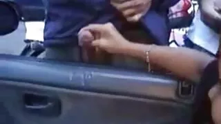 Un petit ami agréable baise une salope dans la rue pendant un combat spontané. Il a réussi à sortir de son trou l'excitation la plus forte, sans laquelle il a continué pendant des années de pratique intime. Le gars s'est rendu compte qu'il était très à l'aise avec femmes francaises matures elle, alors il ne voulait absolument pas terminer cette connaissance. Afin de pouvoir traverser encore quelques fois-il lui a donné son numéro de portable et l'a emmenée. Allongé sur le lit le soir, le Chéri ne s'est toujours pas éloigné de ses pensées, le macho s'est excité et a composé fugitivement son numéro de téléphone.
