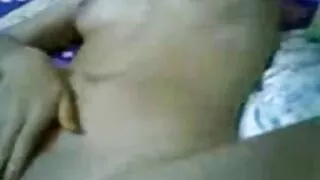 Ce monsieur femmes mures françaises chaud insère une bite dans le cul de la fille, car elle ne s'en souciait pas du tout. Darling savait qu'aujourd'hui, entre eux, il y aurait une pénétration dans le trou anal, alors elle s'est soigneusement préparée, car une pénétration dans le trou du cul sans préparation peut se produire avec des surprises embarrassantes. Hahal l'embrassa d'abord sur les lèvres, puis se déplaça un peu plus bas et suça vers le sphincter. Le désir est devenu si fort qu'après cela, son pénis pulsant avec une tête pétillante de tension s'y est immédiatement révélé.