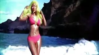 Une jeune femme chaude se met le cul sur elle-même et essaie ainsi d'obtenir la portion nécessaire femme mure suce de buzz érotique, dont elle rêve depuis longtemps.