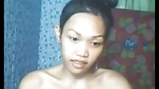 L'homme connaissait parfaitement son affaire et a poussé femmes mures x avec confiance une amie cool dans le cul et n'a pas refusé de partager avec elle un sperme nutritif et bien assaisonné.