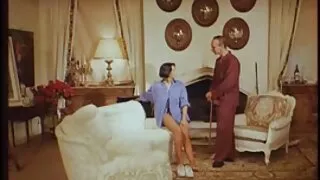 Un super-héros en combinaison de protection blanche a baisé une mignonne attachée avec une bite. M. a emmené cette fille dans un laboratoire secret pour faire quelques expériences sur elle. Il a attaché la fille à une chaise, après quoi elle a olga grosse pute décidé de s'approcher de son trou intime. Le putain d'homme n'était pas égoïste et a d'abord léché doucement la fissure d'un ami sans retenue, après quoi il a négligemment entrepris d'insérer un organe sexuel glissant et de prendre progressivement de l'ampleur. La fin du sexe a été marquée par un tir de beaucoup de douceur blanche et dense.