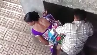 Une brune sportive essaie les pénis noirs de truffes voraces. Bien sûr, elle est un peu choquée par la taille des bites, car elle n'a femme mure en mini jupe jamais rien rencontré de tel.