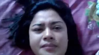 Le mec attrape accidentellement un pirate borgne en legging femme grosse mure rouge brillant et une camicetta bordeau Au bout d'un moment, il pose la fille sur le lit et commence à s'embrasser sans retenue sur les lèvres. Il trouve également un petit trou dans son pantalon, à travers lequel il s'approche de l'ouverture vaginale. Dans celui-ci, le mec insère son organe sexuel avec plaisir et s'excite tellement qu'il ne peut pas ralentir jusqu'à ce qu'il éjacule une grande quantité de protéines dans la chatte japonaise.