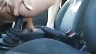 Le gars à chaque fois qu'il voit sa petite amie, commence à se retourner vers elle, la séduisant pour l'intimité. Mais une jeune salope aux gros seins jeune lesbienne avec femme mature ne succombe pas immédiatement à ses tours ludiques et essaie de tenir le plus longtemps possible. Cependant, pepper et dans ce cas avaient une technique spéciale, commençant à exciter la chienne à l'aide d'un fisting passionné. La beauté est immédiatement devenue excitée et était déjà prête à cent pour cent pour la copulation sauvage. Et un mec dépravé baise durement une jeune femme juteuse en culotte, la faisant gémir bruyamment.